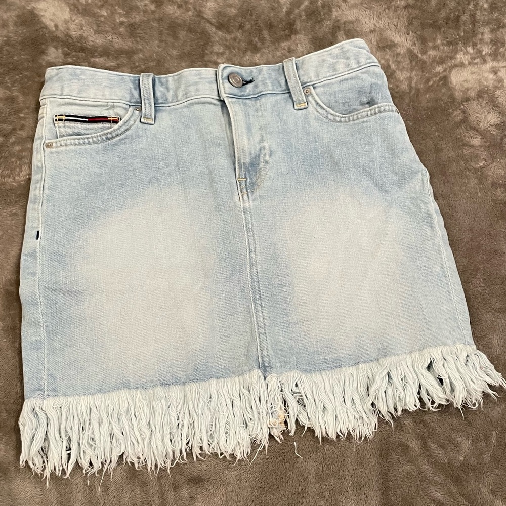 Tommy Hilfiger denim skirt